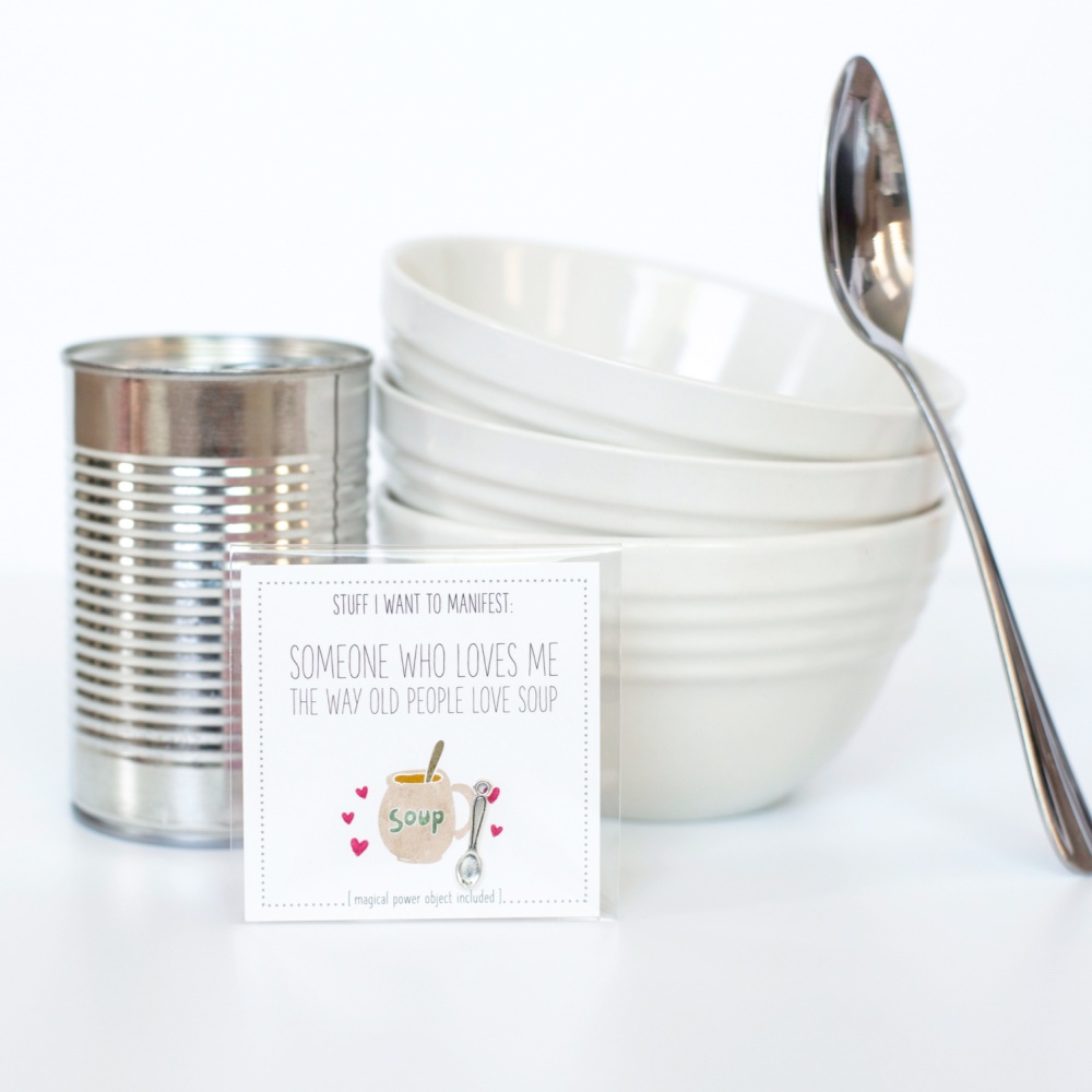 Warm Human - Someone To Love Me The Way Old People Love Soup Grußkarte - Weiß